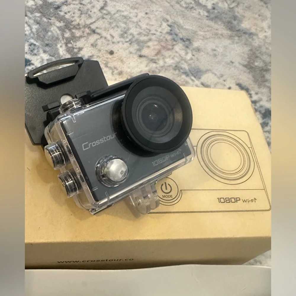 Underwater camera